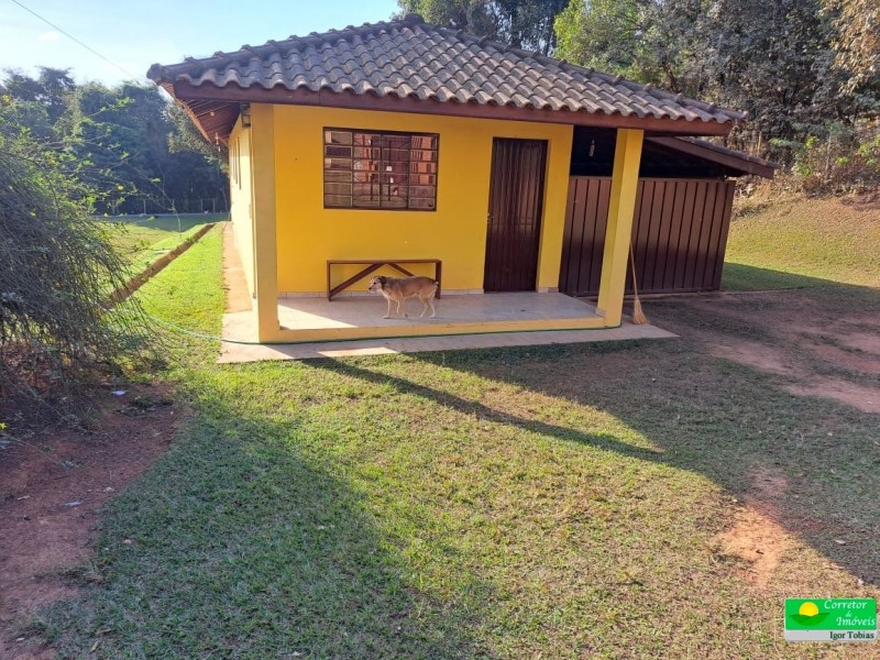 LINDA ÁREA RURAL ABAIXO DO MERCADO