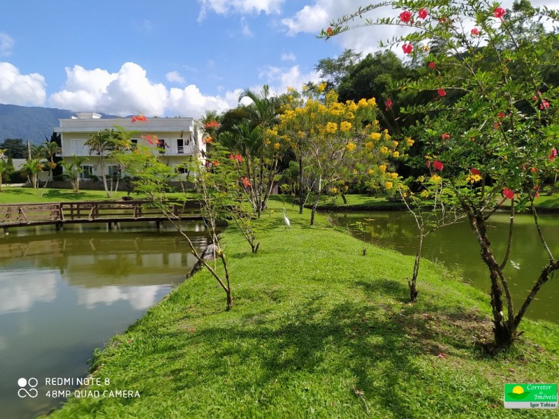 CASA EM CONDOMINIO EM UBATUBA