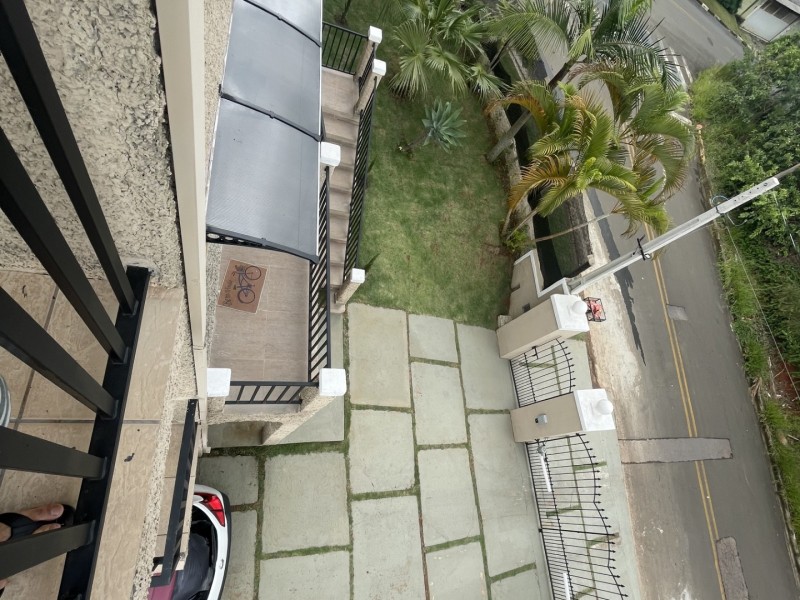 CHACARÁ COM LINDA CASA