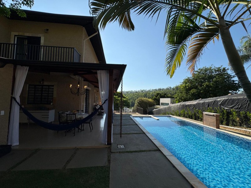 CHACARÁ COM LINDA CASA