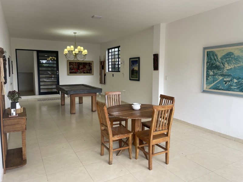 CHACARÁ COM LINDA CASA