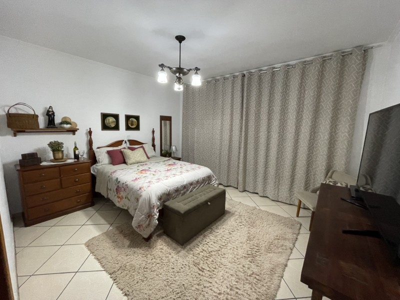 CHACARÁ COM LINDA CASA