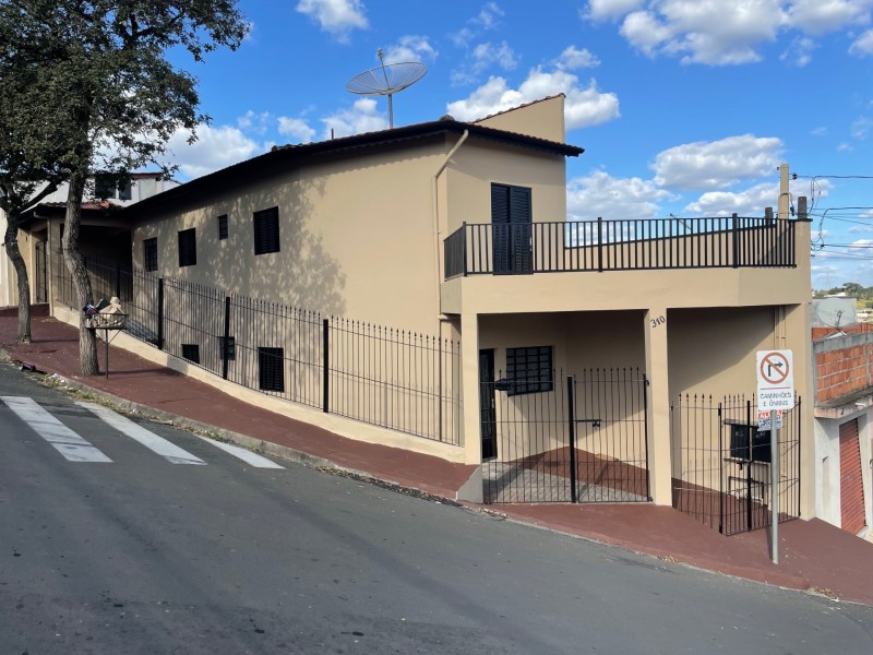 2 CASAS C/ ÓTIMO PREÇO 