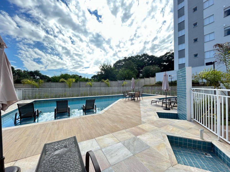 APARTAMENTO ÓTIMA LOCALIZAÇÃO 